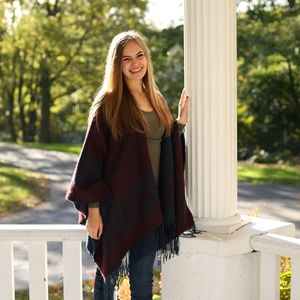 Meet your Posher, Carly